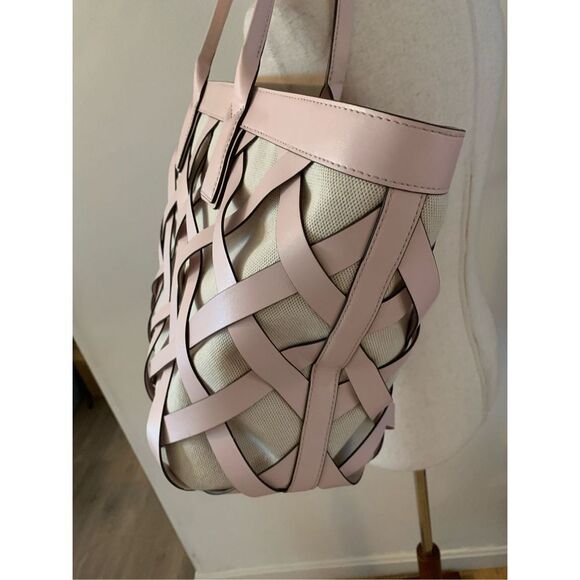 Michael Kors pink tote medium to large 17x10x5 - Picture 6 of 6